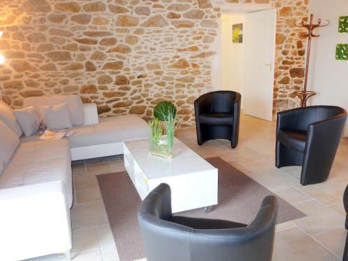 Holiday Home La Hulotais
