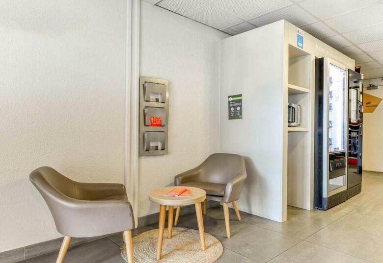Hotel B&B H�tel Narbonne (1)