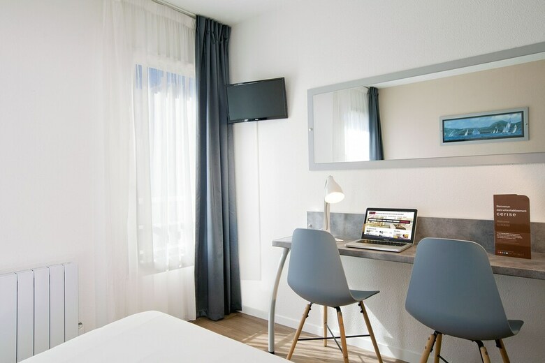 Aparthotel Cerise Lannion