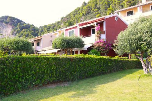 Glyfada Beachfront Apartments And Villas