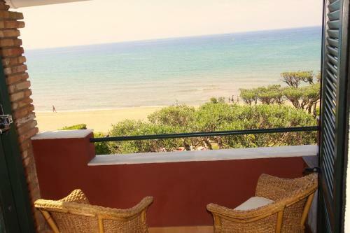 Glyfada Beachfront Apartments And Villas