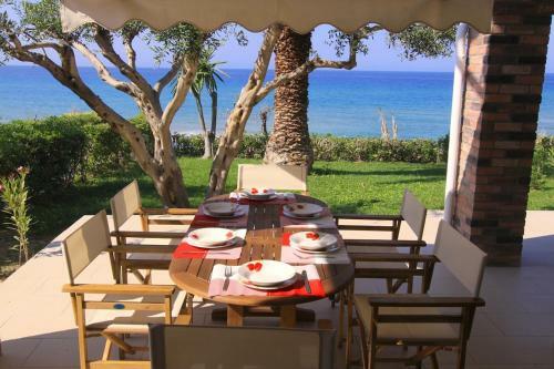 Glyfada Beachfront Apartments And Villas