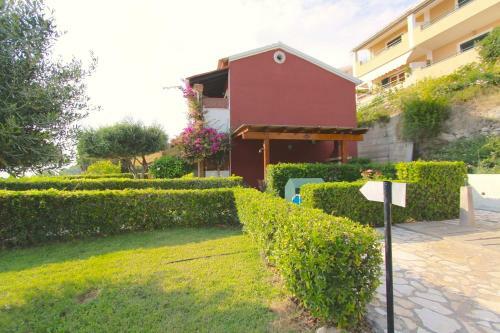 Glyfada Beachfront Apartments And Villas