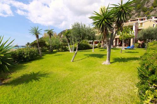 Glyfada Beachfront Apartments And Villas