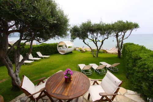 Glyfada Beachfront Apartments And Villas
