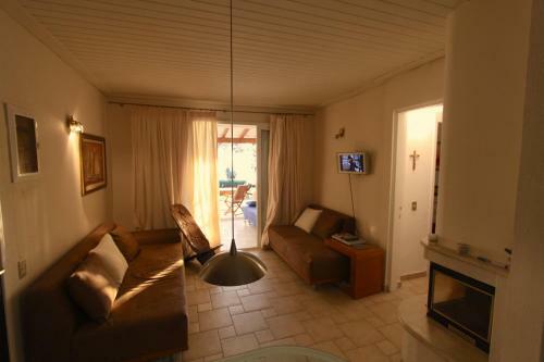 Glyfada Beachfront Apartments And Villas