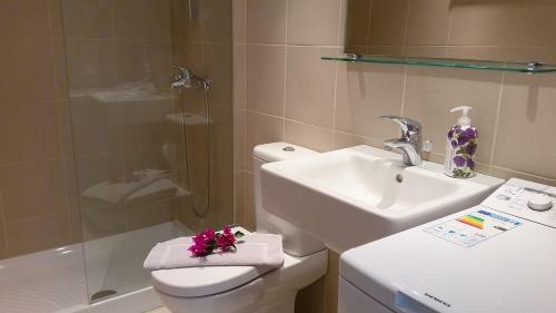 Glyfada Beachfront Apartments And Villas