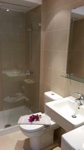 Glyfada Beachfront Apartments And Villas