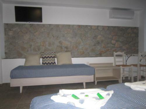 Agnanti Beach Apartments