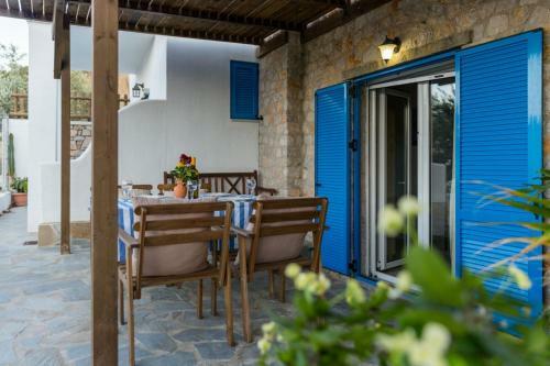 Agnanti Beach Apartments
