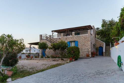 Agnanti Beach Apartments