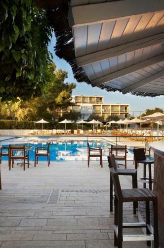 Nautica Bay Hotel