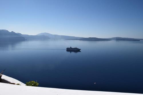 Apartamento Helianthus Suites- Caldera Caves