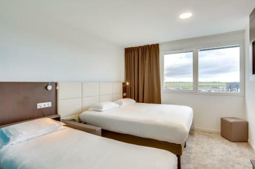 Hotel Balladins Caen M�morial