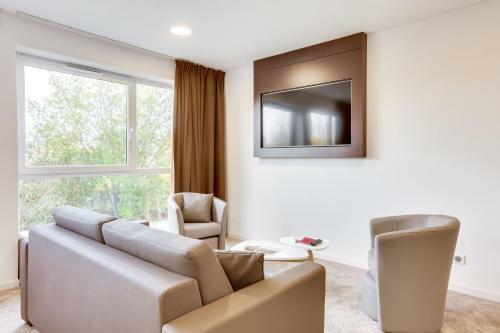 Hotel Balladins Caen M�morial