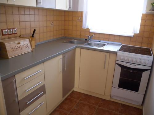 Apartamento Holiday Home Balatonmariafurdo, Somogy 1