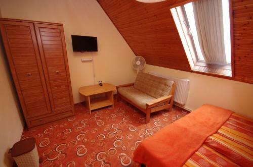 Mil�n Apartman-gyula