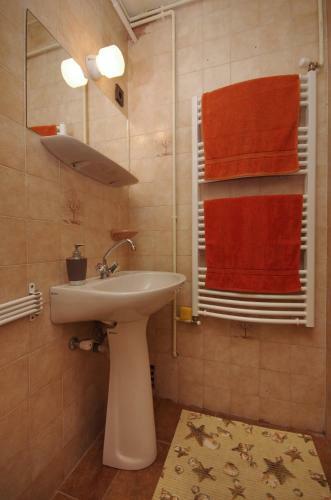 Mil�n Apartman-gyula