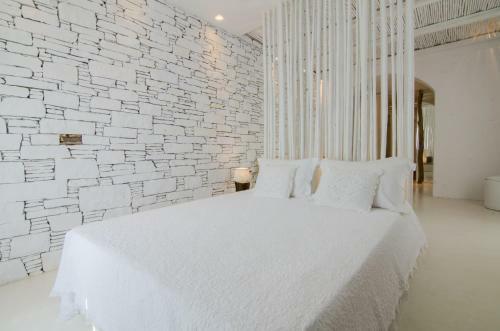 Levantes Ios Boutique Hotel