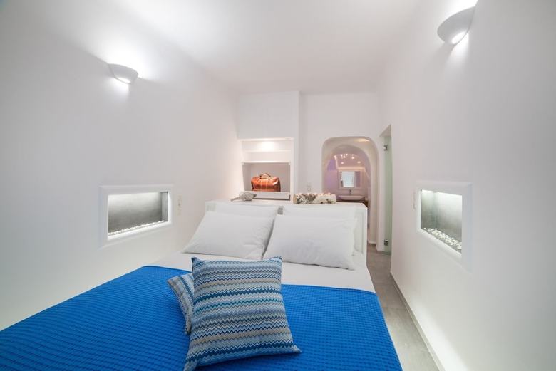 Villa Fira Deep Blue Suites