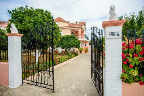 Agroturismo Dimitra Apartments & Studios