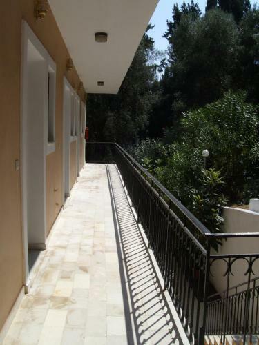 Spiros Apartments