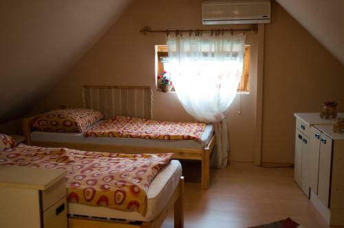 Aj�nd�k Apartman