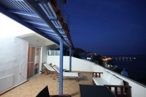 Eirini Plomariou Apartments