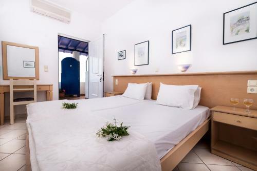 Eirini Plomariou Apartments
