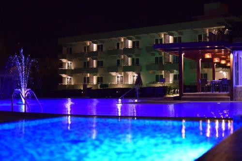 Zoes Hotel