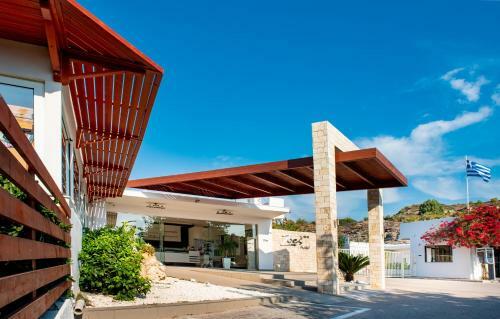 Zoes Hotel