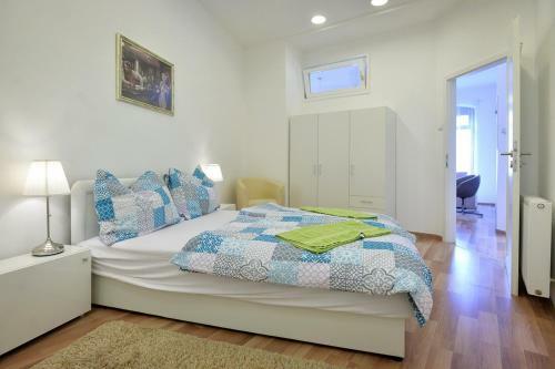 Corner Apartman Eger