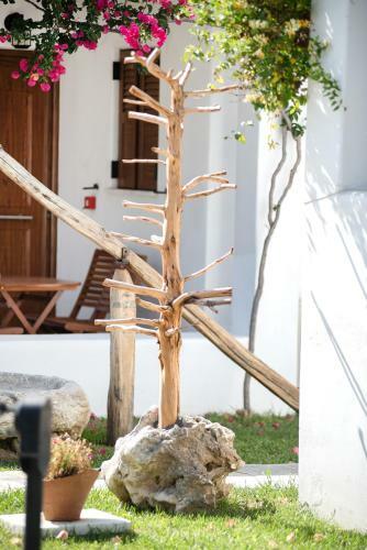 Anemonisia Deluxe Apartments