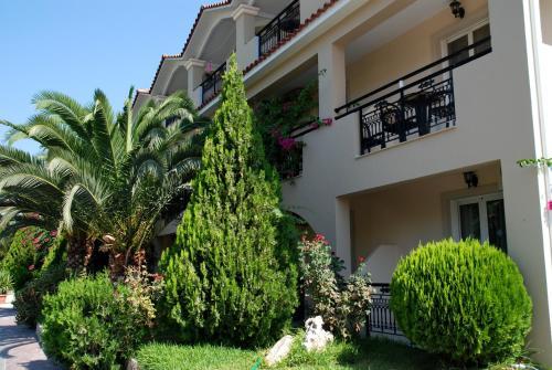 Letsos Hotel