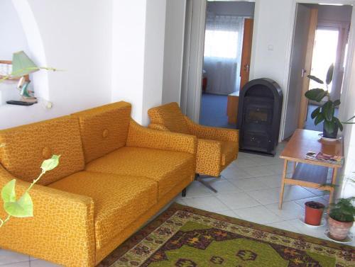 Holiday Home Balatonmariafurdo 10