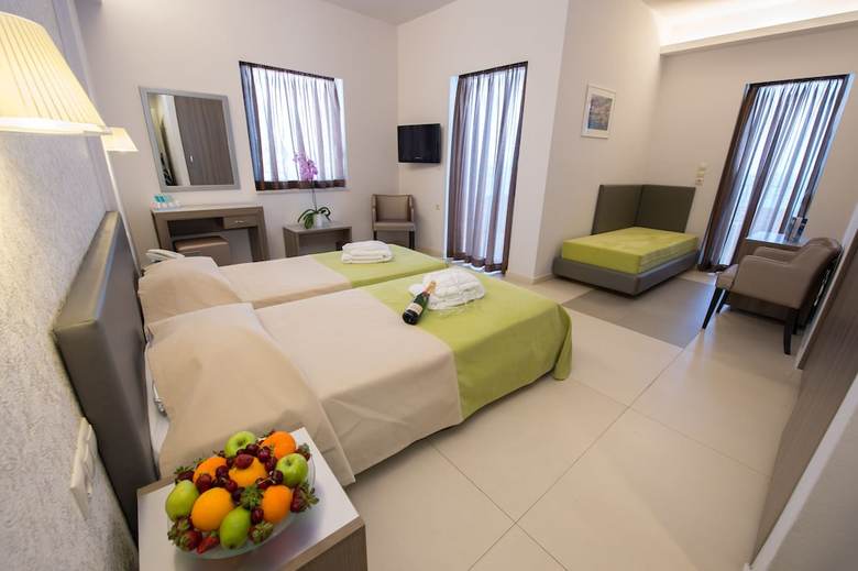 Astron Hotel