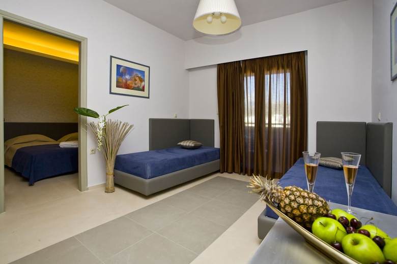 Astron Hotel