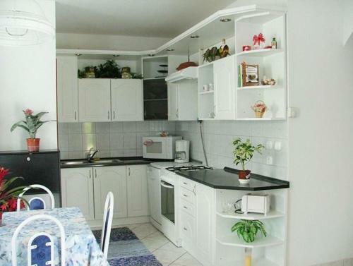 Balatonmariafurdo Holiday Home 1