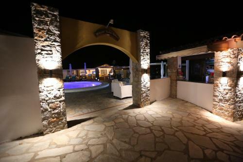 Apartamento Skiathos Island Suites