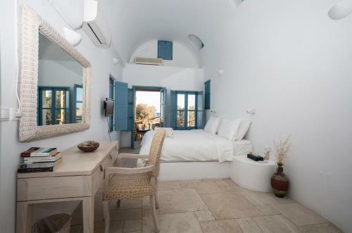 Hotel Black Rose Suites