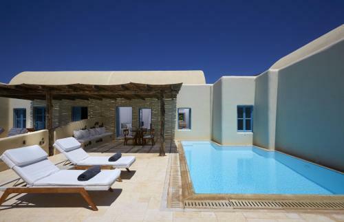 Hotel Black Rose Suites