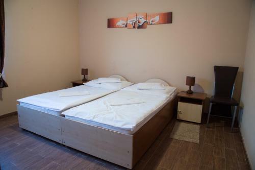 Hostal Fels?r�ti Vend�gh�z