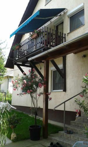 Holiday Apartmanh�z