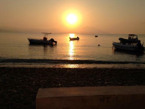 Apartamento Irini's Beach House