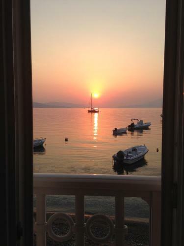 Apartamento Irini's Beach House