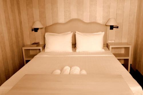 Hostal La Maison Kalogera