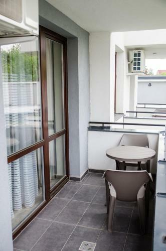 Art Apartments