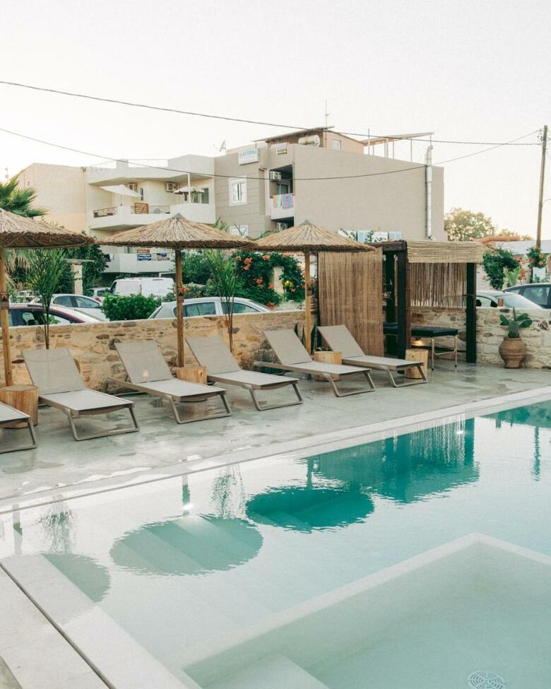 Miramare Apartments
