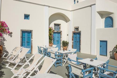 Aparthotel Pantelia Suites