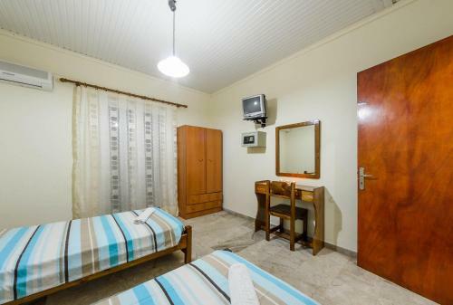 Borsalino Studios & Apartments